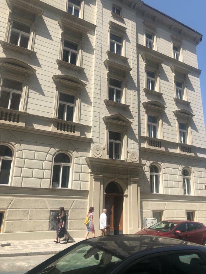 Aparthotel Old Town Spirit Praga Exterior foto